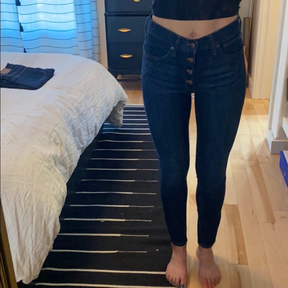 Dark wash button fly jcrew high rise skinny